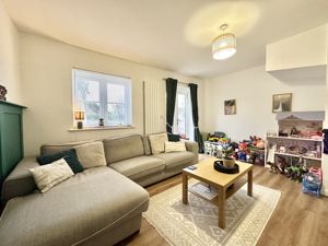 Lounge- click for photo gallery